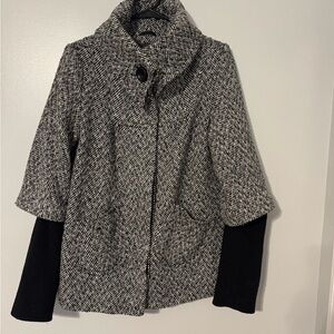 Women's Herringbone Jacket with Black Sleeves